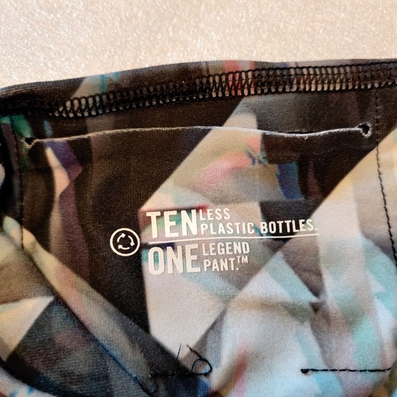 Nike Power Legend Botanical Fresh Printed Tights - Picture 9 of 10